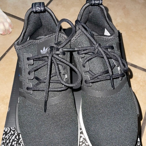 SOLD 🌸 Adidas NMD R1 Refined Shoes - Picture 2 of 3